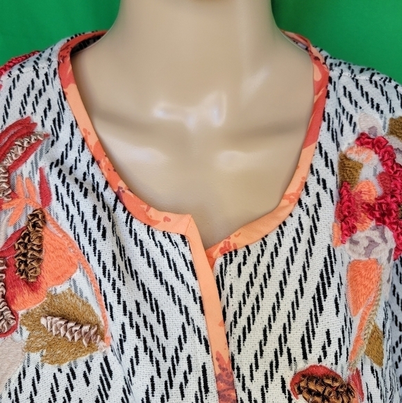 Chico's Artisan Applique women's Jacket - Picture 6 of 15